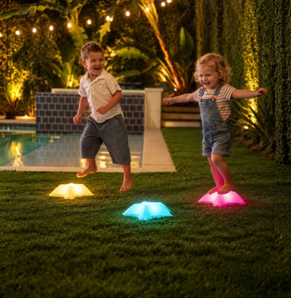 LumiSteps outdoor with two childrens